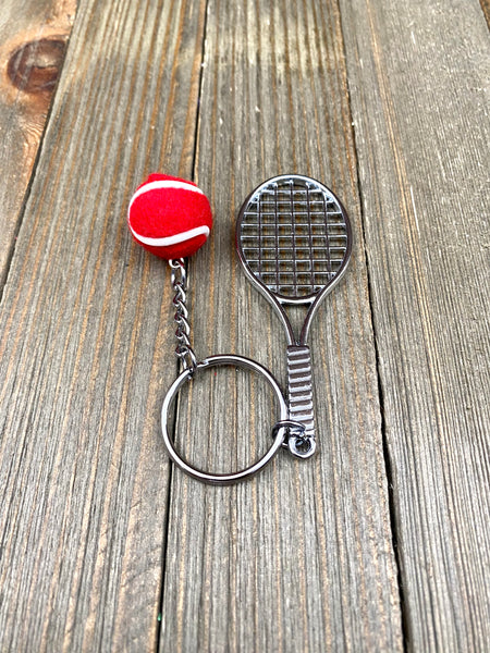 Tennis racket and ball keychain. Sports keychain. Tennis lover’s keychain. Tennis players keychain. Tennis coach gift. Best gift. Perfect gift.