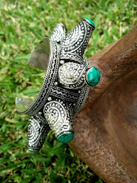 Afghan Kuchi Turkoman Vintage Spiked Cuff Ethnic Tribal Antique Cuff Handmade Gypsy Boho Hippie Gothic Indian Banjara Bracelet.