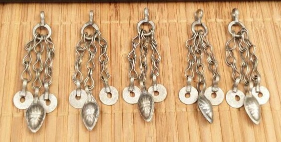 5 Vintage Charms DIY Findings Costume Supply Jewelry Making Parts Hanging Charms Dress Designing Tribal Kuchi Afghan Handmade DIY Findings.