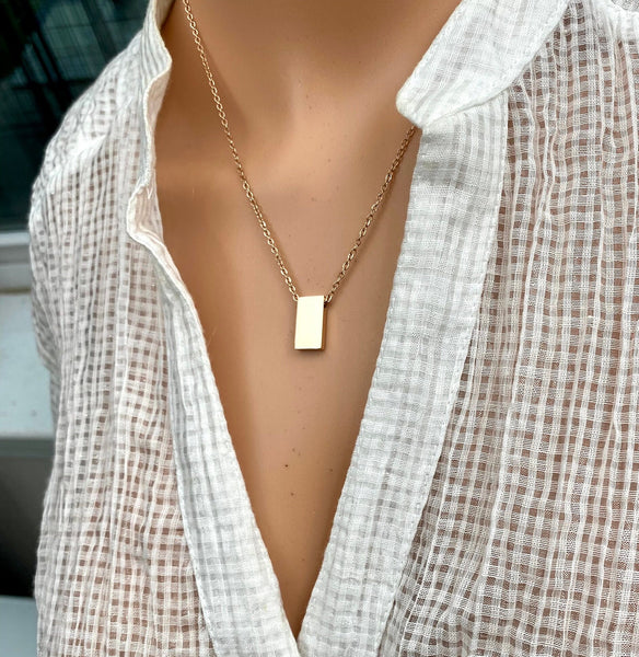 High Quality Rose Gold plated Non Tarnish Non Fade Water proof minimalist necklace Jewelry Stainless Steel Bar shape pendant in dainty chain